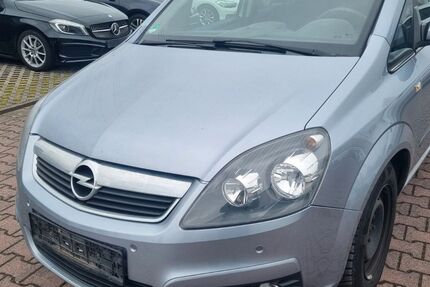 Opel Zafira 199.800 km 1.590 € Karlstein 63791
