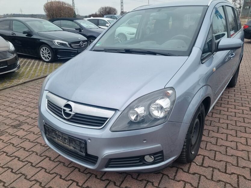 Opel Zafira 199.800 km 1.590 € Karlstein 63791