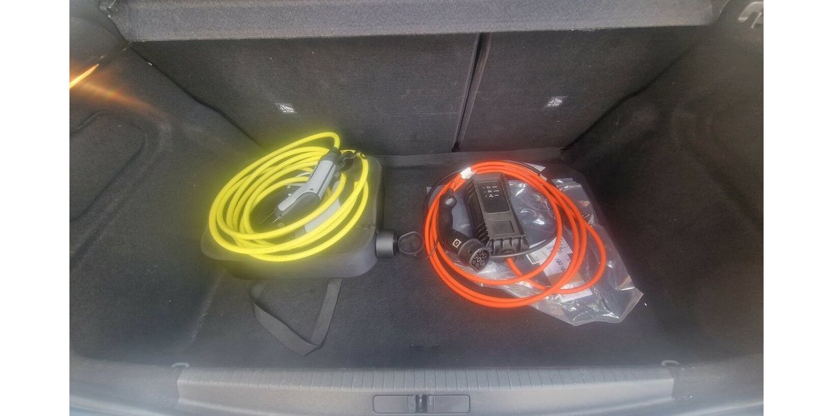 Opel Corsa e Elegance NAVI Klimautomatik Automatik 29.000 km 15.998 &euro; Landau 76829