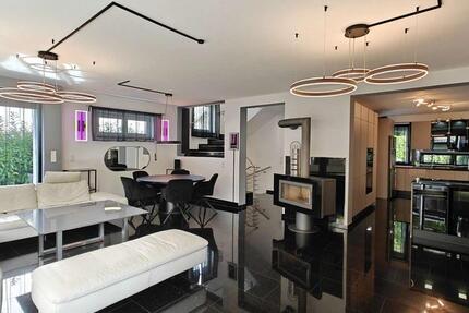 Modern möbliert: Sonnige Doppelhaushälfte am grünen Stadtrand von Unterschleißheim 4 zimmer