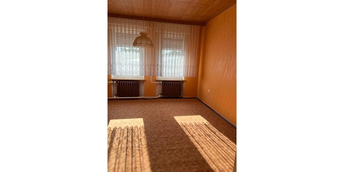 Reihenhaus Bismark (Altmark) - 8 Zimmer, 178 m&sup2;, 100.000&euro; | Angebot:26816257