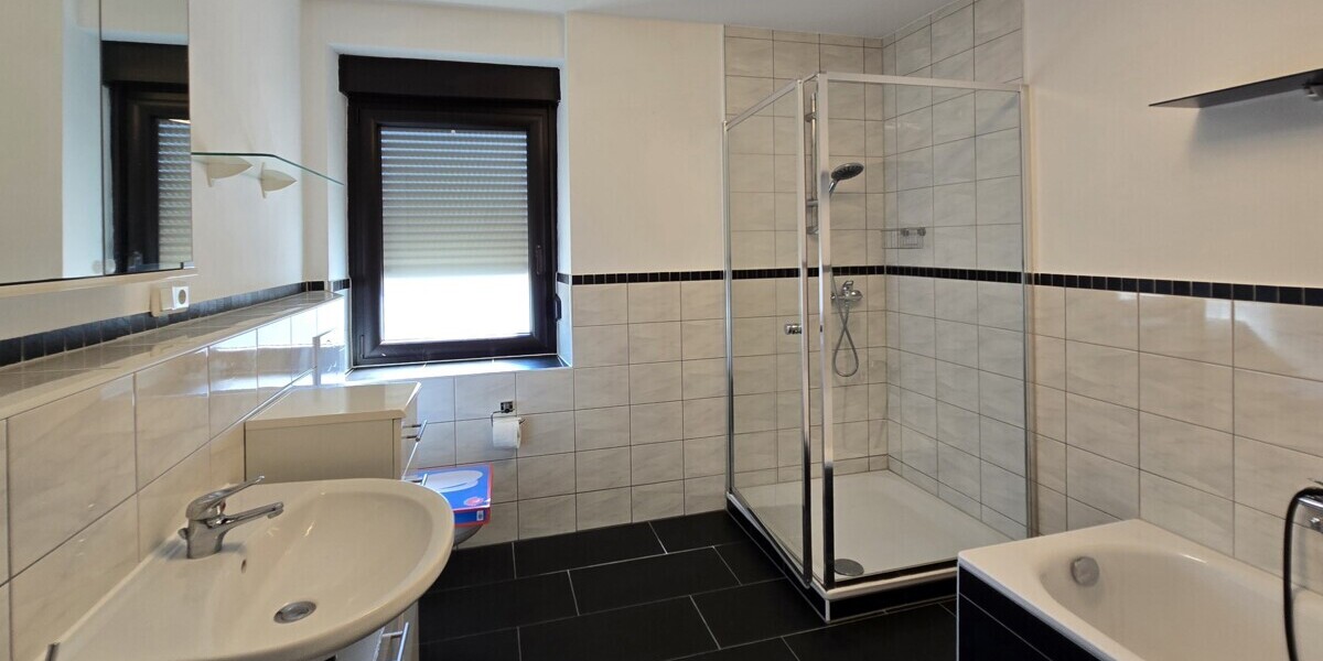 Zweifamilienhaus in Schmelz Zentrum zum Kauf - Zweifamilienhaus Schmelz | Angebot:27098061