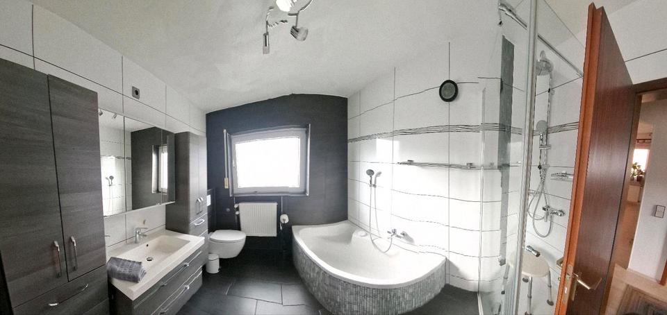 Mehrfamilienhaus, Wohnhaus Kraichtal - 8 Zimmer, 200 m&sup2;, 479.000&euro; | Angebot:26795036
