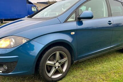 Seat Altea 145.216 km 4.000 &euro; Rostock 18147