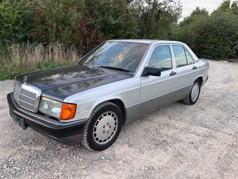 Mercedes-Benz 190 267.950 km 2.850 € Kassel 34130