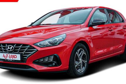 Hyundai i30 79.323 km 17.490 &euro; Halle 06122