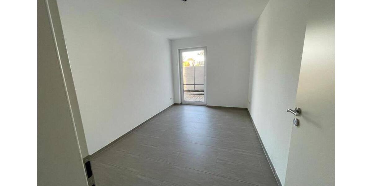 Erdgeschoßwohnung Langenau - 3.5 Zimmer, 100 m&sup2;, 1.200&euro; | Angebot:25167864