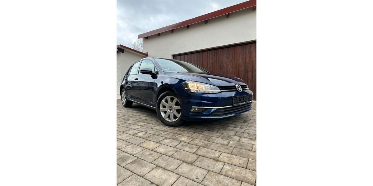 VW Golf 144.000 km 16.500 &euro; Ichenhausen 89335