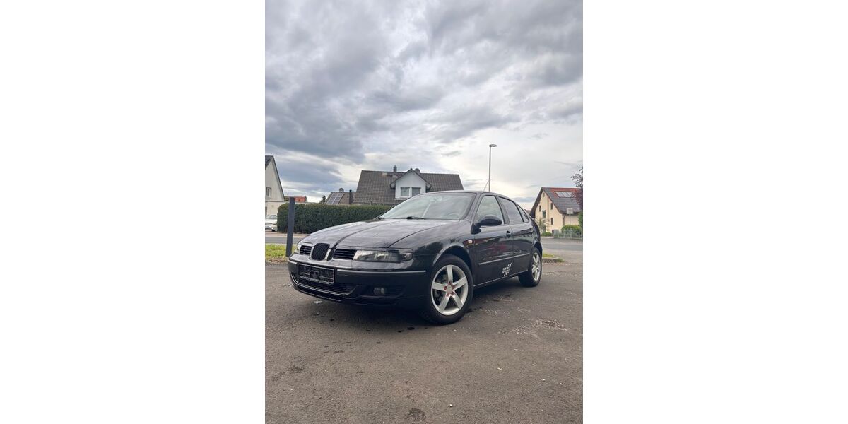 Seat Leon 179.408 km 1.700 &euro; haßfurt 97437