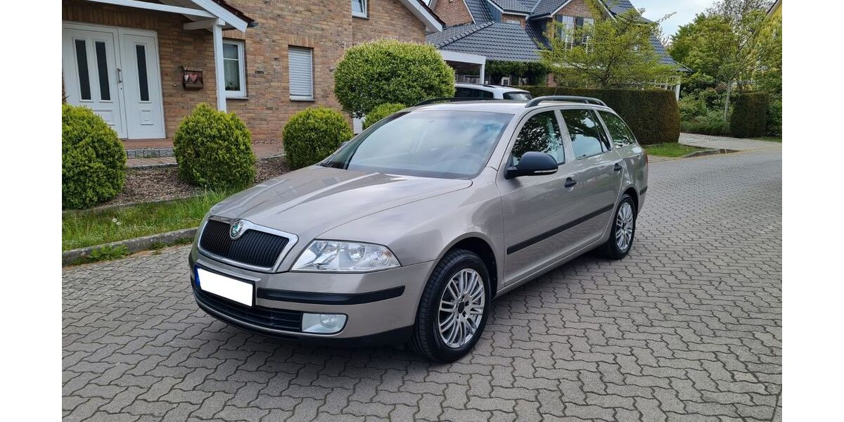 Skoda Octavia 146.000 km 3.850 &euro; Minden 32427