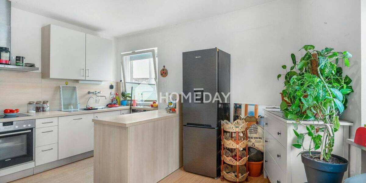 Etagenwohnung Erlabrunn - 3 Zimmer, 97 m&sup2;, 160.000&euro; | Angebot:25696137