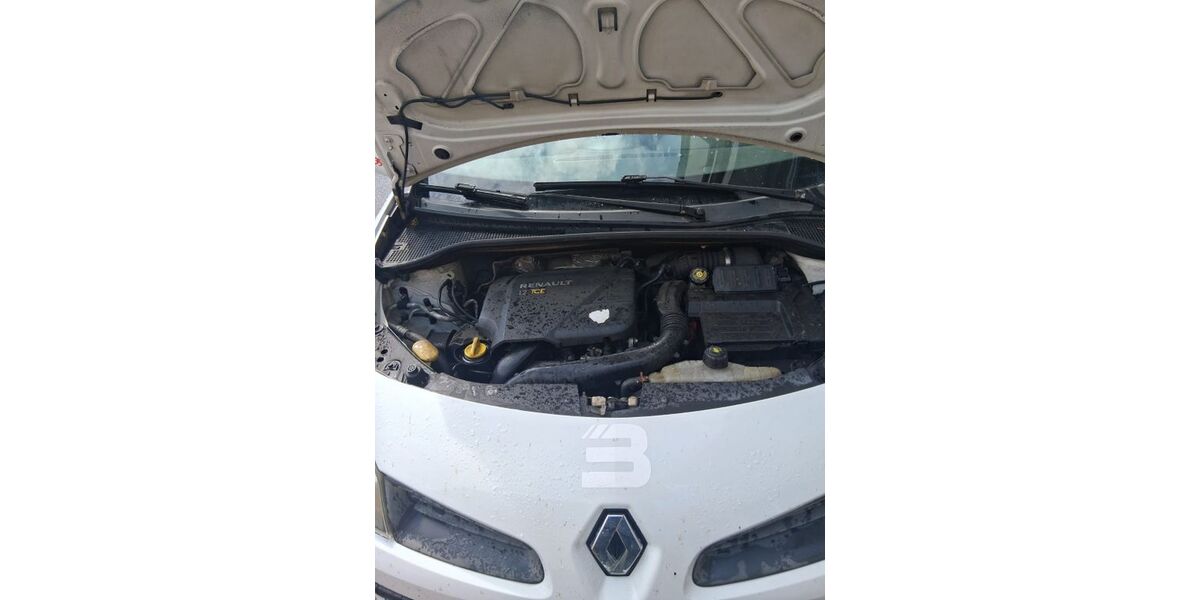Renault Clio 236.000 km 800 &euro; Gerach 96161