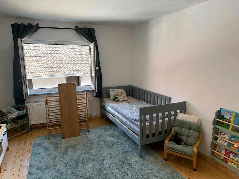 Großes Haus zu vermieten für Privat oder. Gewerblich zimmer
