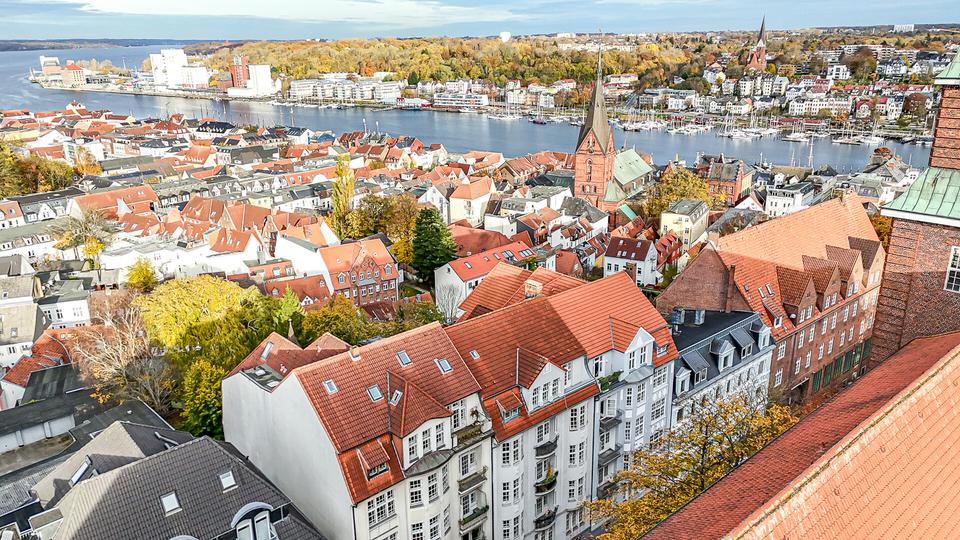Etagenwohnung Flensburg - 1 Zimmer, 27 m&sup2;, 304&euro; | Angebot:26548883