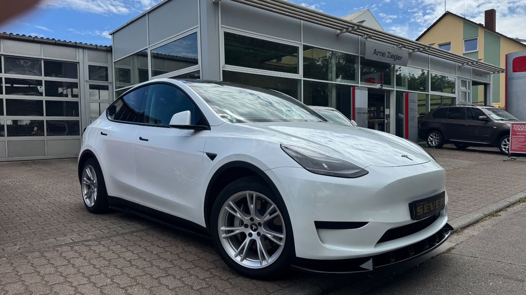 Tesla Model Y 69.808 km 29.950 &euro; Hockenheim 68766