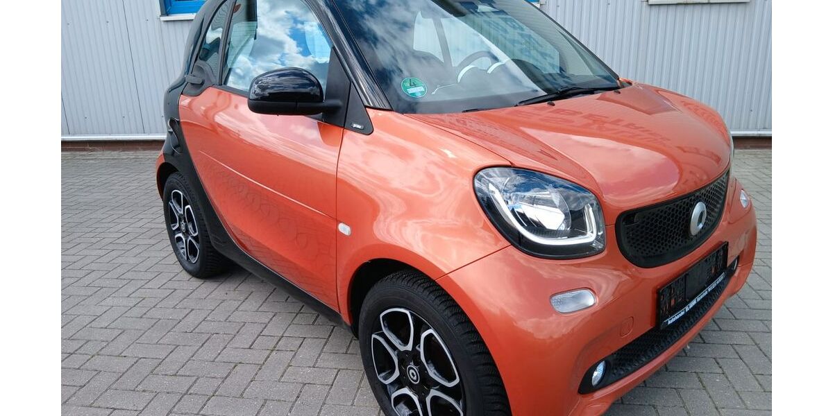 Smart ForTwo 70.000 km 7.650 &euro; Upgant- Schott 26529