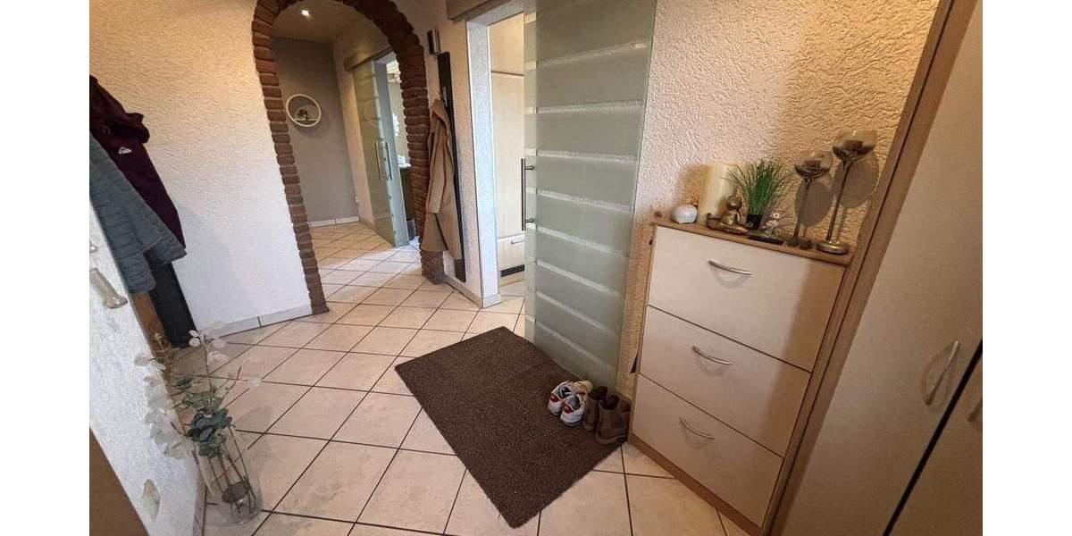 Reihenendhaus Sehnde - 5 Zimmer, 145 m&sup2;, 360.000&euro; | Angebot:25203729