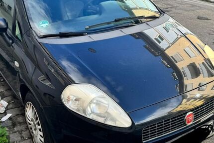 Fiat Punto 226.767 km 900 € Mannheim 68167