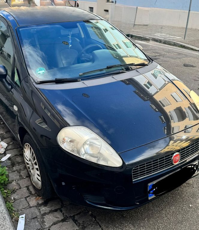 Fiat Punto 226.767 km 900 € Mannheim 68167