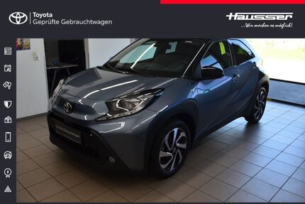 Toyota Aygo (X) 14.936 km 15.840 &euro; Wunstorf 31515