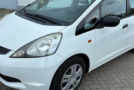 Honda Jazz 182.000 km 1.890 &euro; Greifswald 17489