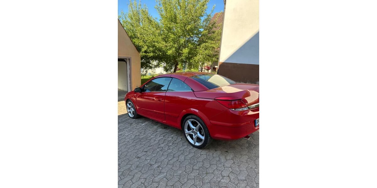 Opel Astra 98.000 km 4.900 &euro; Petersaurach 91580