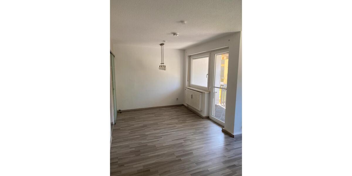 Erdgeschoßwohnung Bayreuth Meyernberg - 3 Zimmer, 64 m&sup2;, 200.000&euro; | Angebot:27135200