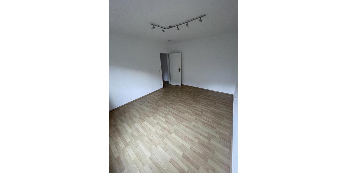Etagenwohnung Rendsburg - 3 Zimmer, 76 m&sup2;, 820&euro; | Angebot:26393163