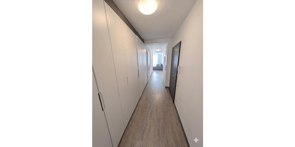 Etagenwohnung Beeskow - 4 Zimmer, 121 m&sup2;, 1.855&euro; | Angebot:26386823