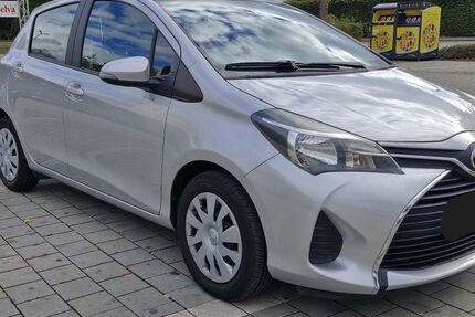 Toyota Yaris 70.000 km 8.500 &euro; Geretsried 82538