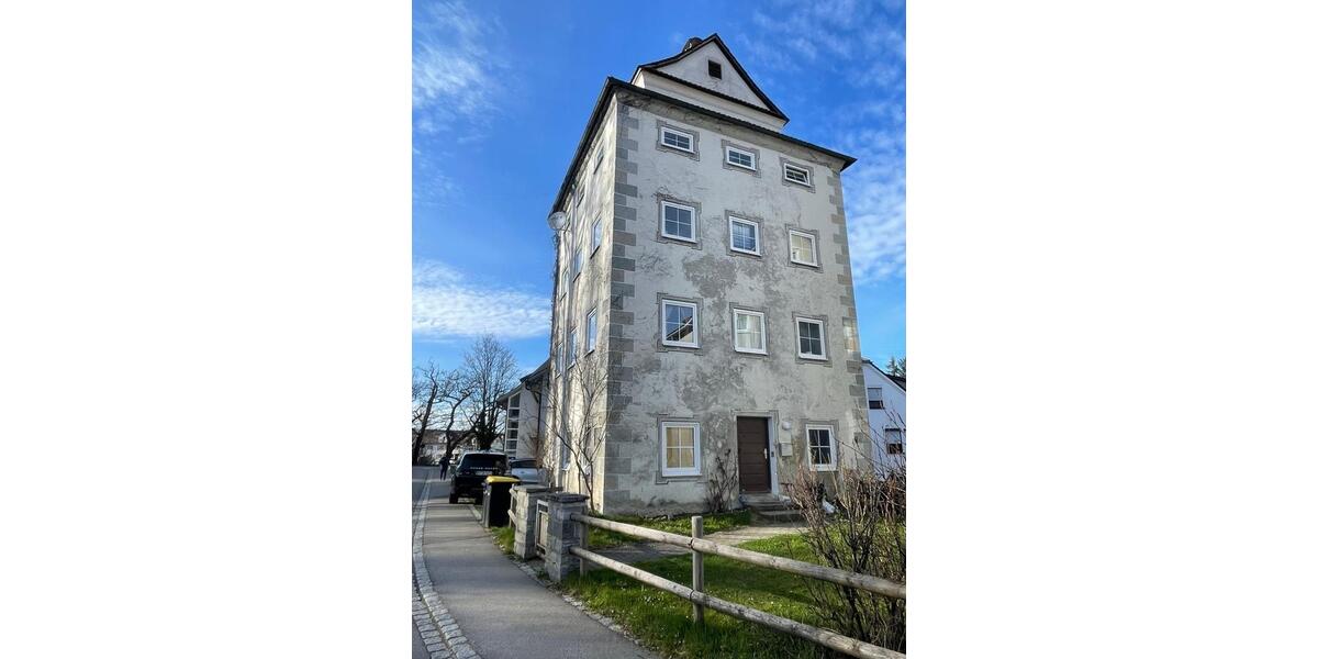 Mehrfamilienhaus, Wohnhaus Isny im Allgäu - 9 Zimmer, 220 m&sup2;, 397.000&euro; | Angebot:26169313