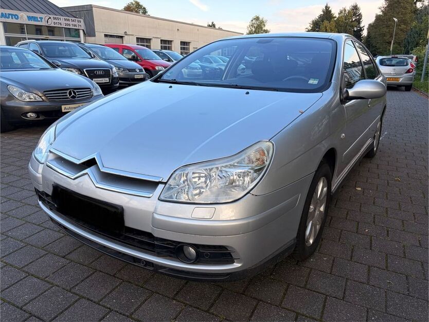 Citroen C5 177.365 km 2.990 € Trier 54294