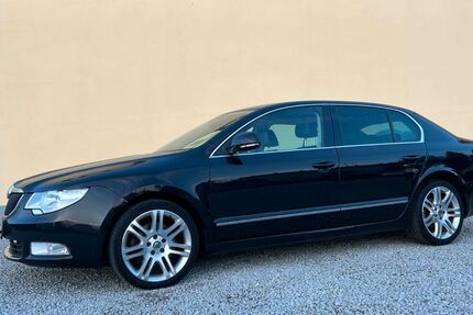 Skoda Superb 188.600 km 8.800 &euro; Dresden 01109