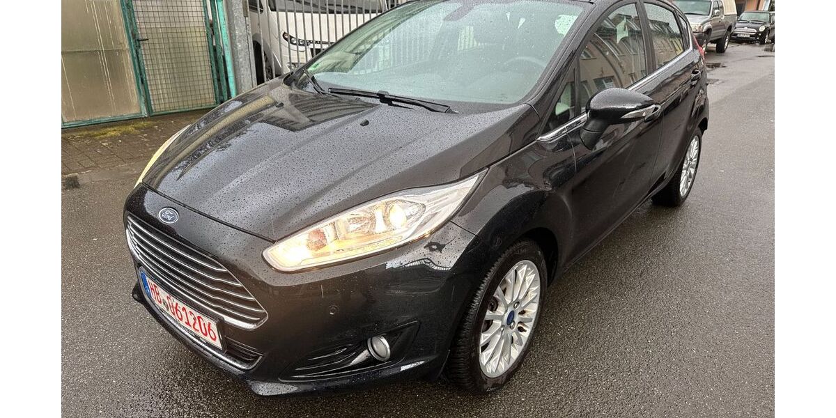 Ford Fiesta 74.500 km 8.950 &euro; Bremen 28215