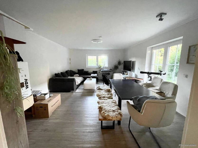 Charmantes Mehrfamilienhaus mit 3 Wohneinheiten - nur 20 Min. nach Hamburg