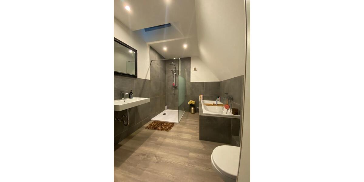 Doppelhaushälfte Hagenbach - 2.5 Zimmer, 20 m&sup2;, 1.260&euro; | Angebot:26679985