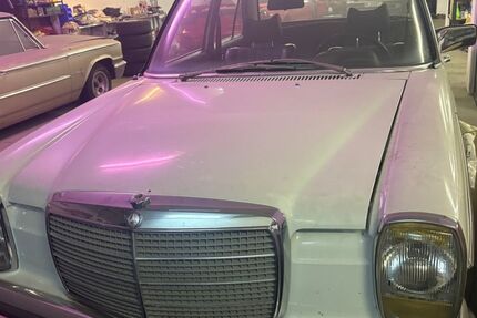 Mercedes-Benz 200 74.500 km 6.500 € Renningen 71272