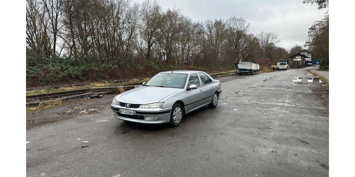 Peugeot 406 1.189.658 km 2.300 &euro; HAMBURG 22113