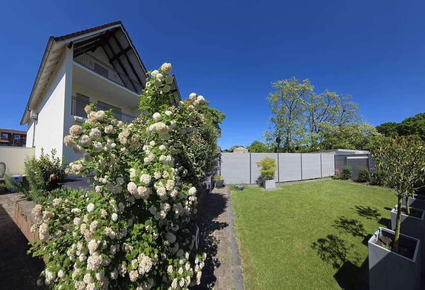 Haus zum Kaufen in Erftstadt 575.000 € 194 m²