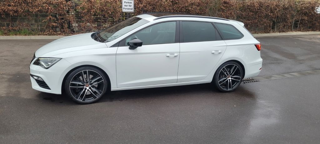 Seat Leon 64.000 km 24.800 € Ormesheim 66399