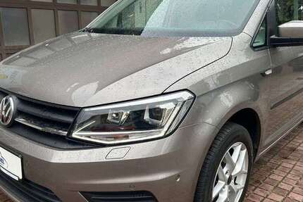 VW Caddy 112.000 km 19.900 € Berlin 13059