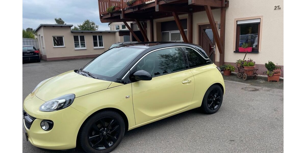 Opel Adam 32.700 km 9.999 € Oelsnitz i.E. 09376