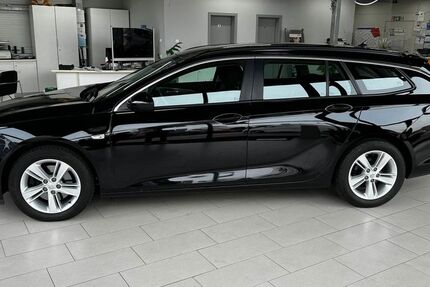 Opel Insignia 77.854 km 16.870 &euro; Nidda 63667