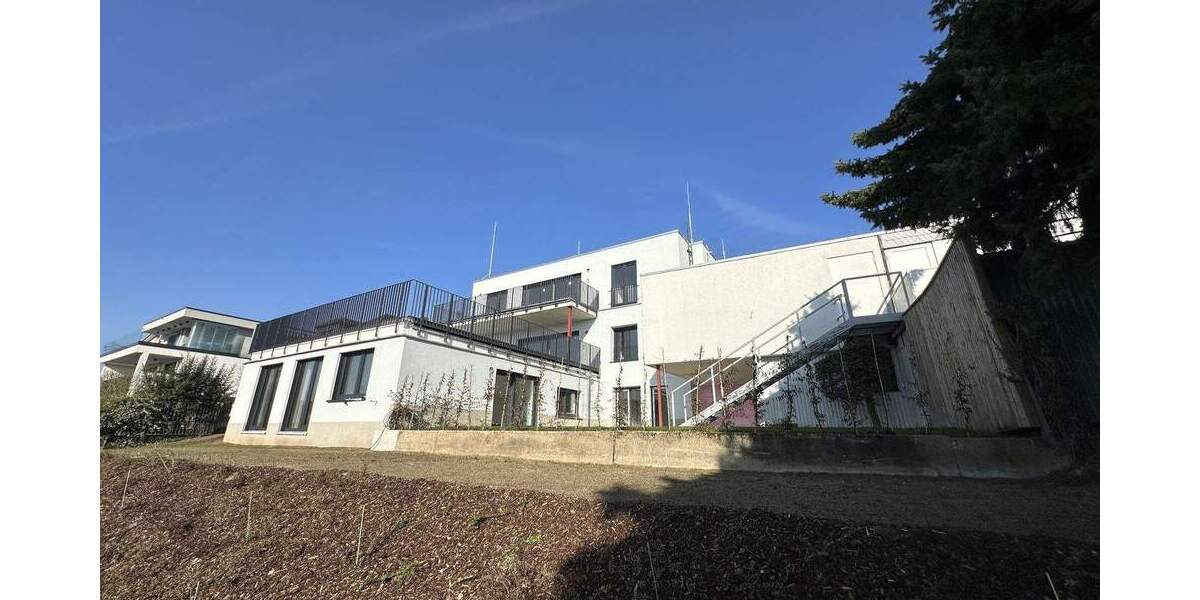 Etagenwohnung Karben Klein-Karben - 3 Zimmer, 170 m&sup2;, 2.050&euro; | Angebot:25424061