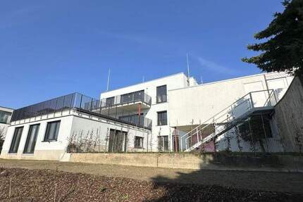 Wohnung Karben Klein-Karben - 3 Zimmer, 170 m&sup2;, 2.050&euro; | Angebot:25424061