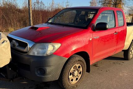 Toyota Hilux 300.000 km 7.500 &euro; Augsburg 86154