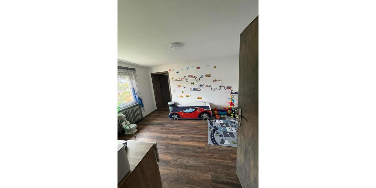 Einfamilienhaus Bad Arolsen - 6 Zimmer, 196 m&sup2;, 295.000&euro; | Angebot:26963660