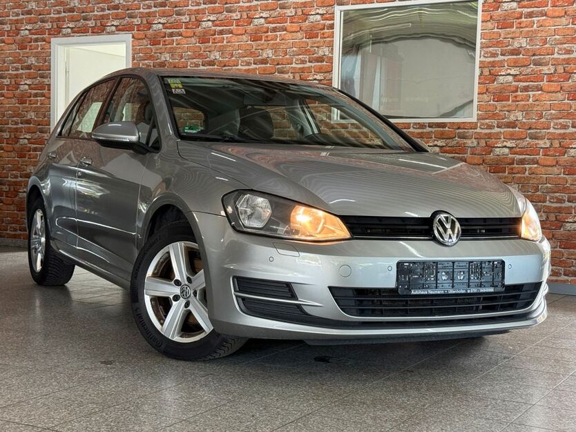 VW Golf 243.000 km 8.750 € Uttenhofen bei Schwäbisch Hall 74538