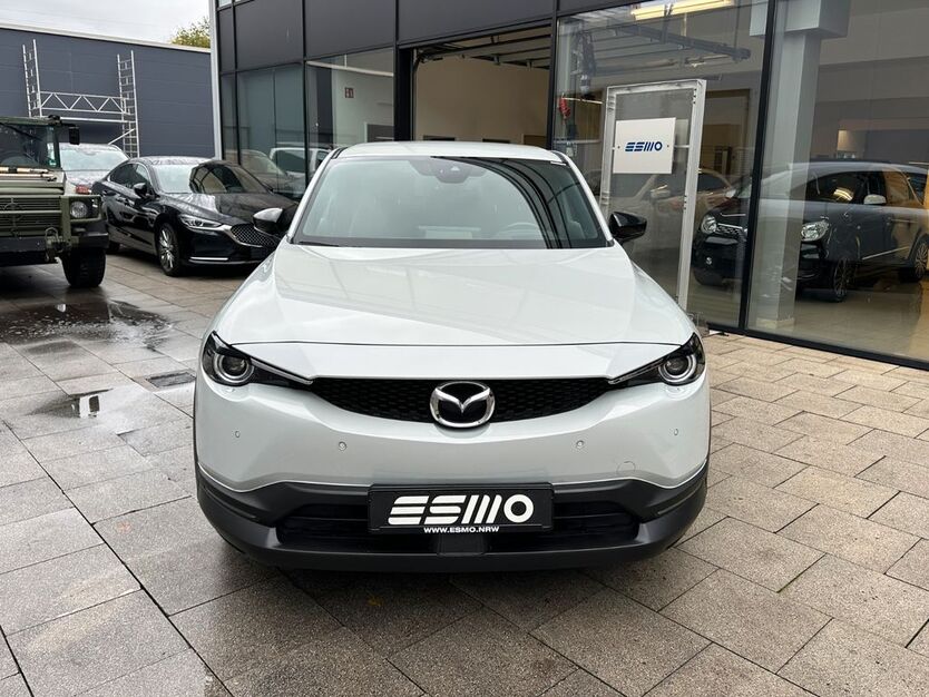 Mazda MX-30 38.165 km 12.980 € Oberhausen 46149