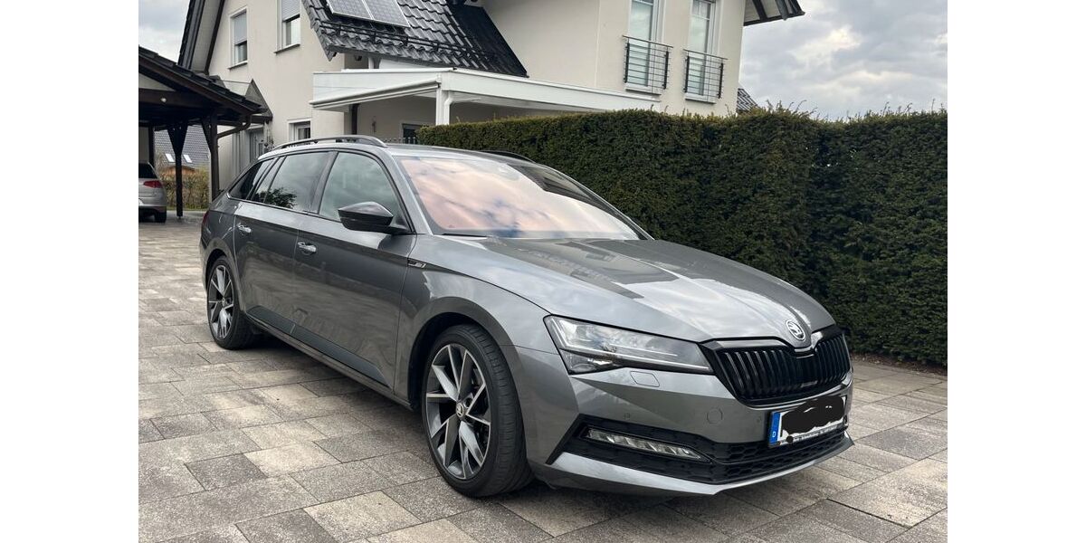 Skoda Superb 27.500 km 32.900 &euro; Meschede 59872